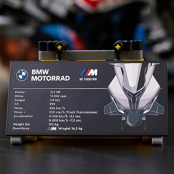 Lego ��� ���� ������ BMW M 100 RR 42130