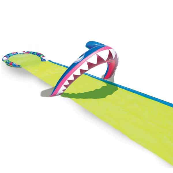 Bonzai מגלשת מים כריש, במבינו צעצועים